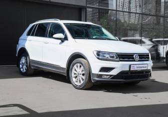 Подержанный автомобиль Volkswagen Tiguan 2017 года (3 фото)
