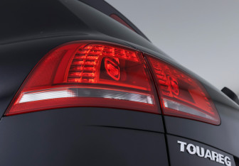 Подержанный автомобиль Volkswagen Touareg 2016 года (22 фото)