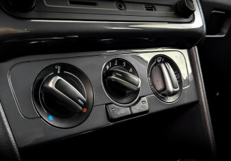 Подержанный автомобиль Volkswagen Polo Sedan 2019 года (25 фото)