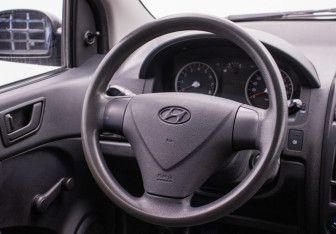 Подержанный автомобиль Hyundai Getz 2010 года (15 фото)