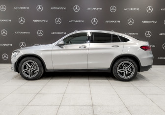 Подержанный автомобиль Mercedes-Benz GLC Coupe 2021 года (8 фото)