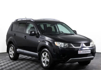 Подержанный автомобиль Mitsubishi Outlander 2007 года (3 фото)