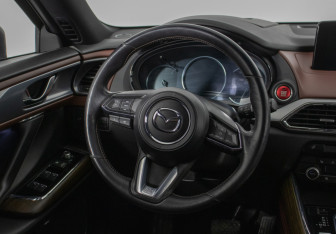 Подержанный автомобиль Mazda CX-9 2020 года (16 фото)