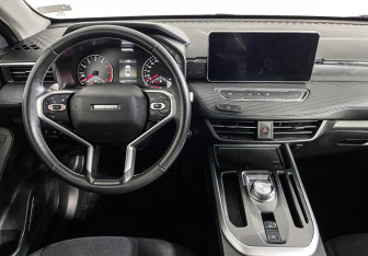 Подержанный автомобиль Haval Jolion 2024 года (12 фото)