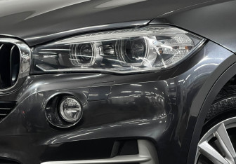 Подержанный автомобиль BMW X5 2016 года (8 фото)