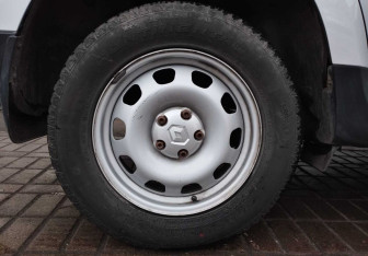 Подержанный автомобиль Renault Duster 2019 года (13 фото)