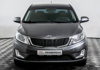 Подержанный автомобиль Kia Rio Sedan 2012 года (2 фото)