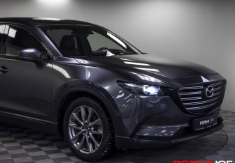 Подержанный автомобиль Mazda CX-9 2018 года (25 фото)