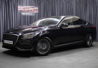 Подержанный автомобиль Genesis G80 2019 года (1 фото)