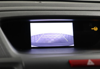 Подержанный автомобиль Honda CR-V 2012 года (9 фото)