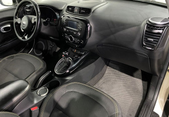 Подержанный автомобиль Kia Soul 2016 года (11 фото)