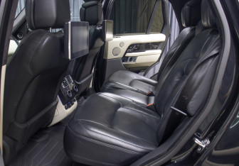 Подержанный автомобиль Land Rover Range Rover 2019 года (11 фото)