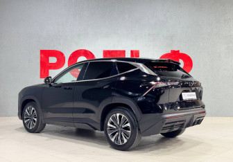 Подержанный автомобиль Jetour Dashing 2023 года (7 фото)