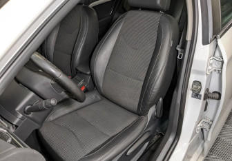 Подержанный автомобиль Citroen C4 Sedan 2018 года (8 фото)