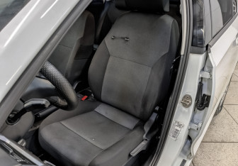 Подержанный автомобиль Skoda Rapid Liftback 2019 года (20 фото)