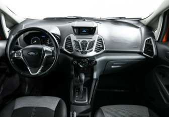 Подержанный автомобиль Ford EcoSport 2014 года (7 фото)