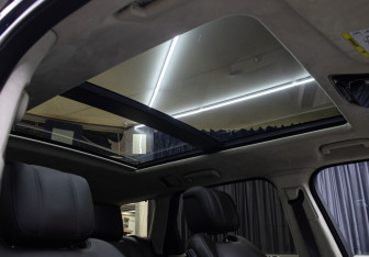 Подержанный автомобиль Land Rover Range Rover Sport 2021 года (24 фото)