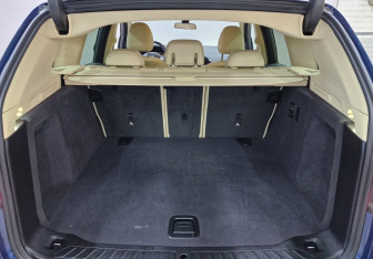 Подержанный автомобиль BMW X3 2019 года (10 фото)