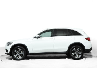 Подержанный автомобиль Mercedes-Benz GLC Coupe 2017 года (8 фото)