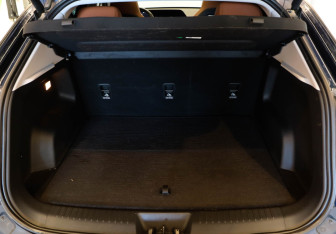 Подержанный автомобиль Omoda C5 2023 года (24 фото)