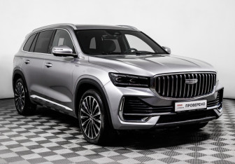 Подержанный автомобиль Geely Monjaro 2025 года (3 фото)