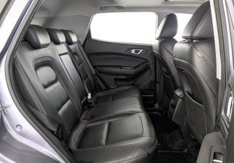 Подержанный автомобиль Chery Tiggo 4 2022 года (18 фото)