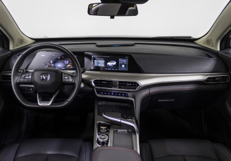 Подержанный автомобиль Changan UNI-T 2023 года (13 фото)