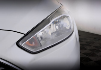 Подержанный автомобиль Ford Focus Hatchback 2018 года (17 фото)