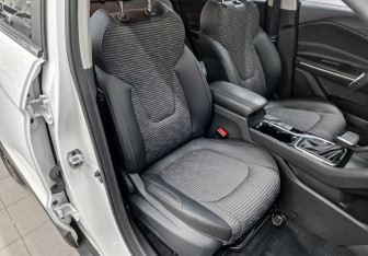 Новый Москвич 3 2022 (24 фото)