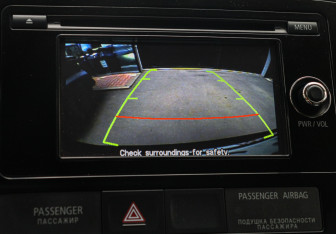 Подержанный автомобиль Mitsubishi Outlander 2014 года (17 фото)