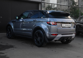 Подержанный автомобиль Land Rover Range Rover Evoque 2013 года (6 фото)