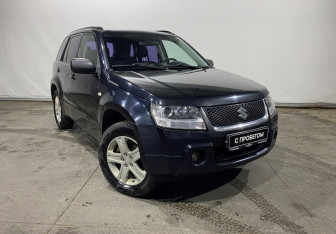 Подержанный автомобиль Suzuki Grand Vitara 2007 года (3 фото)