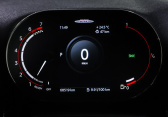 Подержанный автомобиль MINI Countryman 2021 года (16 фото)