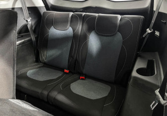 Подержанный автомобиль Chevrolet Captiva 2021 года (17 фото)