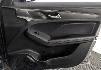 Подержанный автомобиль Haval Jolion 2022 года (24 фото)