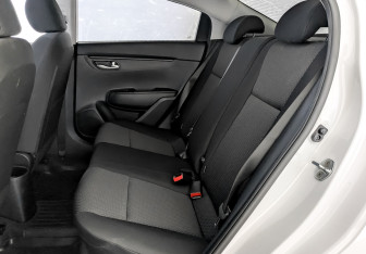 Подержанный автомобиль Kia Rio Sedan 2021 года (12 фото)