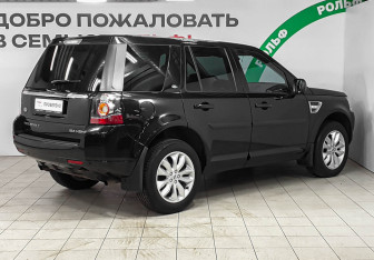Подержанный автомобиль Land Rover Freelander 2014 года (4 фото)