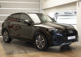 Подержанный автомобиль Audi Q5 2024 года (3 фото)