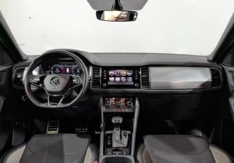 Подержанный автомобиль Skoda Kodiaq 2022 года (14 фото)