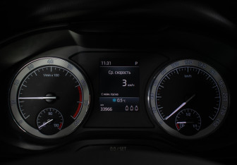 Подержанный автомобиль Skoda Karoq 2020 года (12 фото)