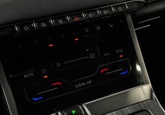 Подержанный автомобиль Chery Tiggo 7 Pro Max 2023 года (16 фото)