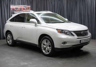Подержанный автомобиль Lexus RX 2010 года (3 фото)