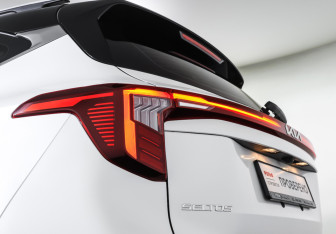 Подержанный автомобиль Kia Seltos 2024 года (20 фото)