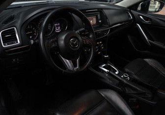 Подержанный автомобиль Mazda 6 Sedan 2013 года (11 фото)
