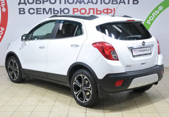 Подержанный автомобиль Opel Mokka 2014 года (6 фото)
