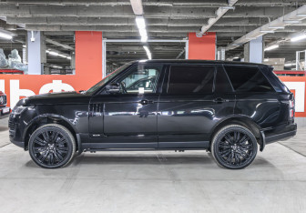 Подержанный автомобиль Land Rover Range Rover 2018 года (8 фото)