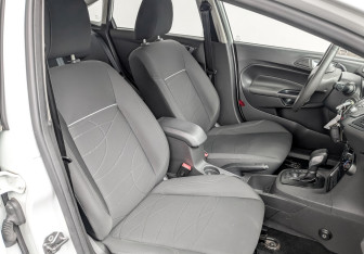 Подержанный автомобиль Ford Fiesta Sedan 2015 года (26 фото)