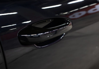 Подержанный автомобиль Porsche Cayenne 2019 года (21 фото)