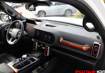 Подержанный автомобиль Haval Dargo 2023 года (7 фото)