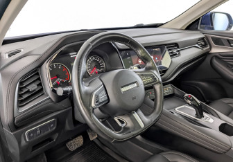 Подержанный автомобиль Haval F7 2019 года (16 фото)